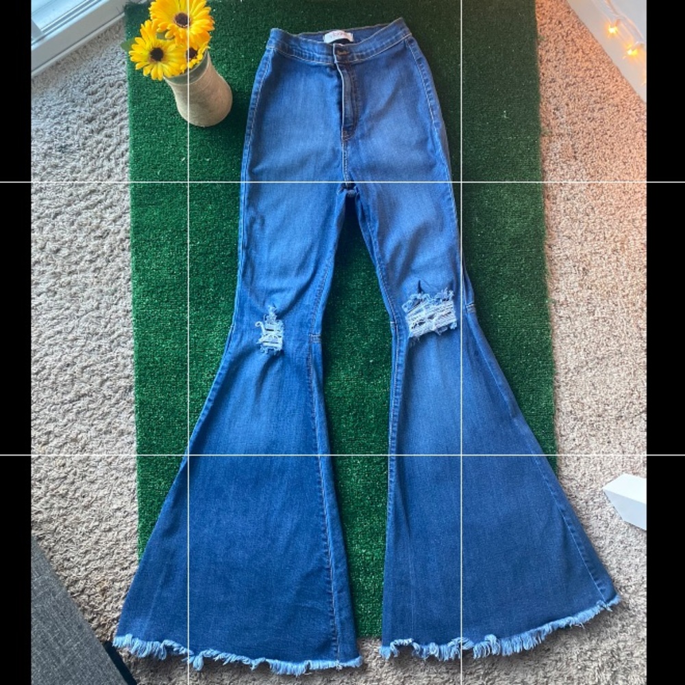 Brand New* Vibrant High Waist Jeans